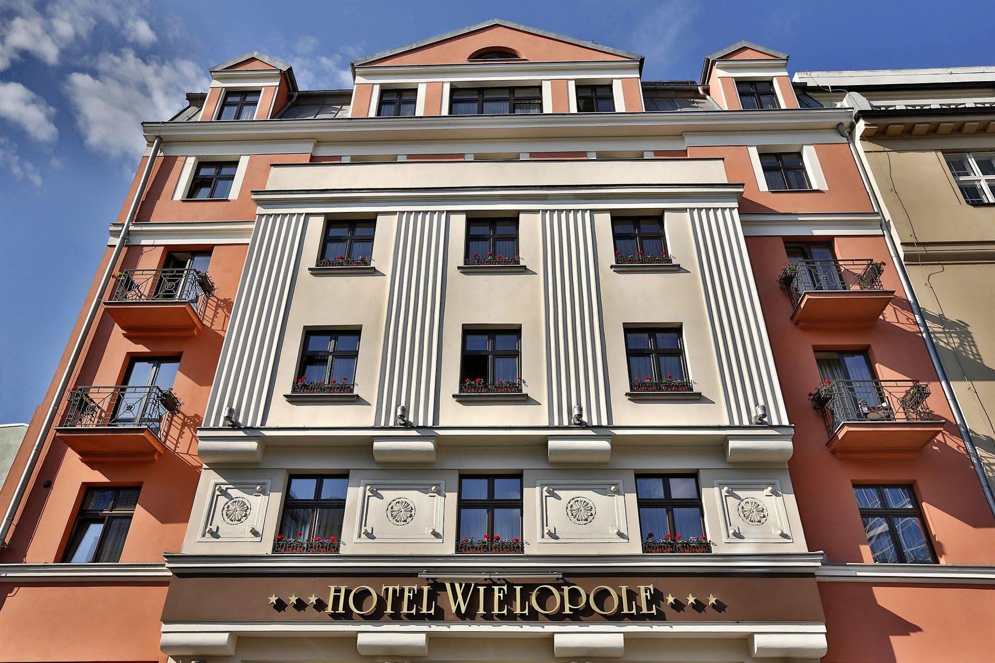 ホテル ウィロポール クラクフ エクステリア 写真